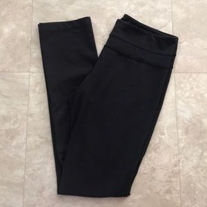Lululemon Skinny Groove Pant